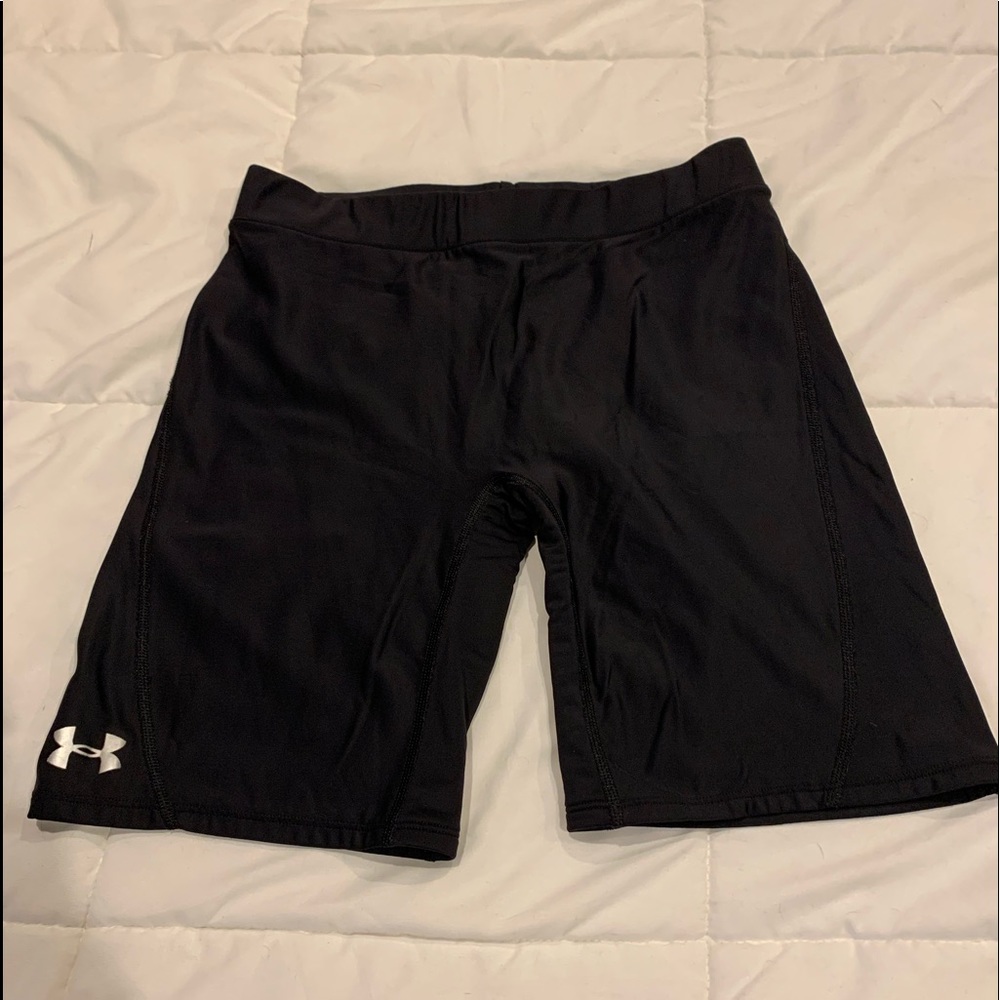 Under Armour compression shorts-Large